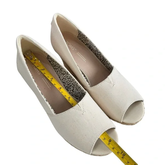 NWOT Toms Michelle Canvas Espadrille Peep Toe Wedge Pump in Natural Size 8.5 - Picture 11 of 16